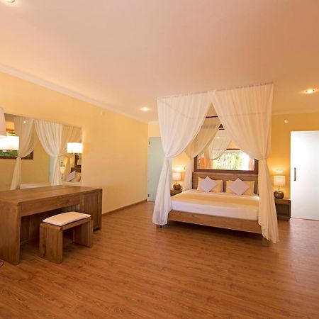 Thulhagiri Island Resort&Spa Thulhaagiri Bagian luar foto